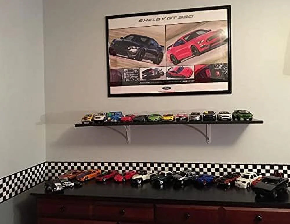 Checkered Flag Cars Wallpaper Border-6 Inch (Black Edge)