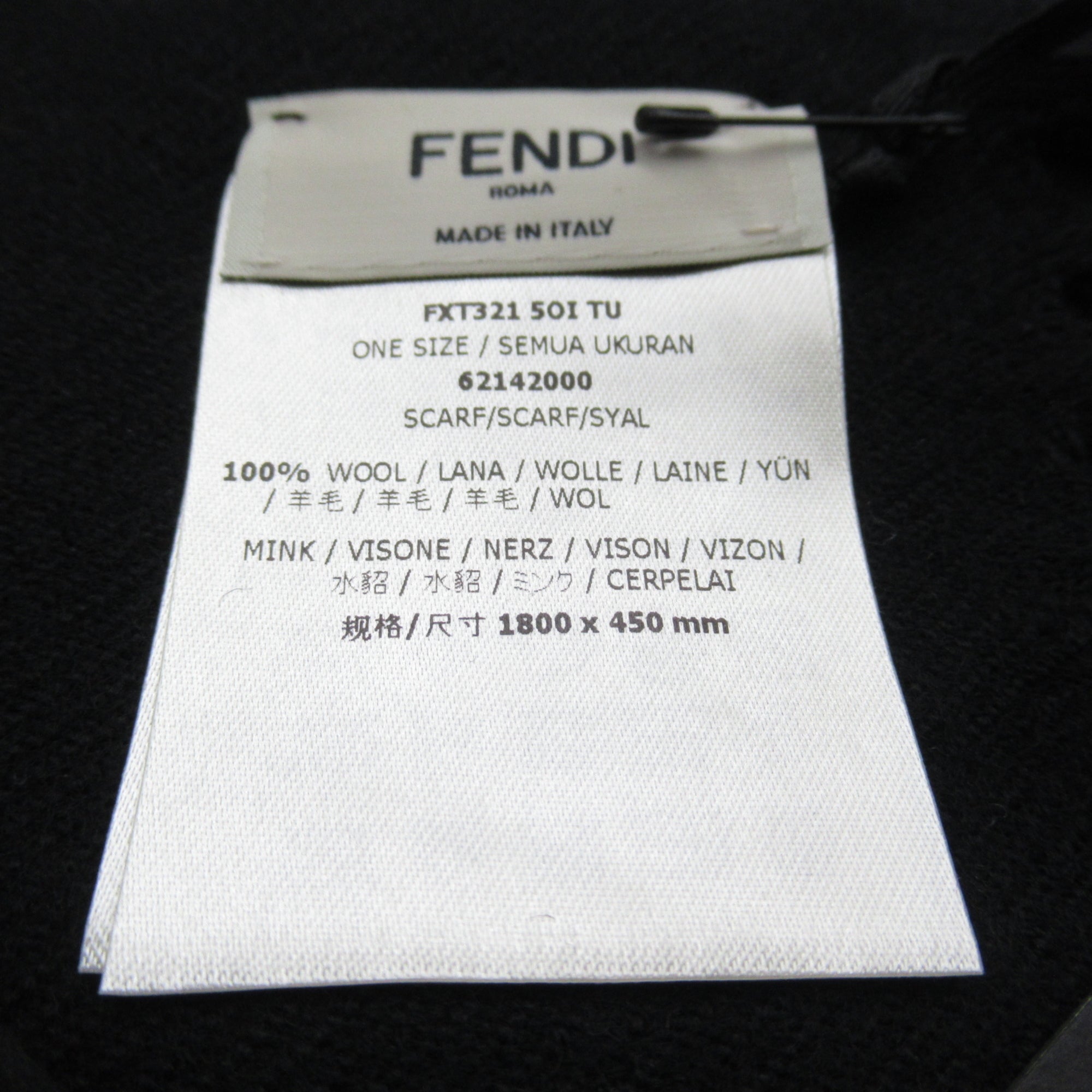 Pre-Owned  Scarf Black FXT32150IF0QA1 (Like New)