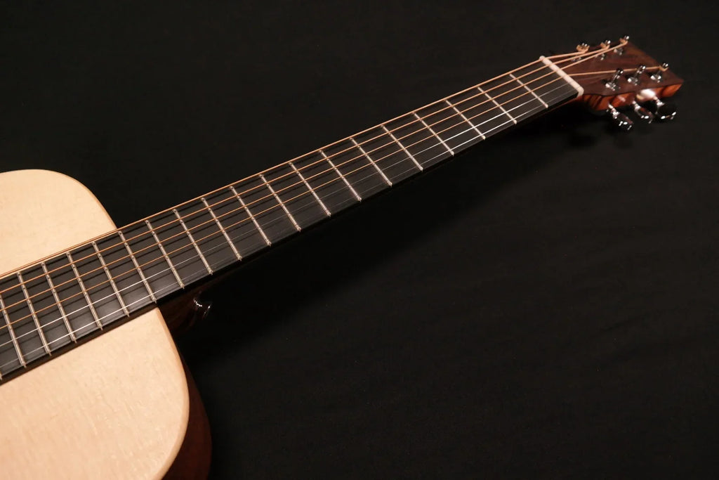Martin LX1E Little Martin Solid Sitka Spruce/Mahogany  Acoustic/Electric w/Gig Bag 838