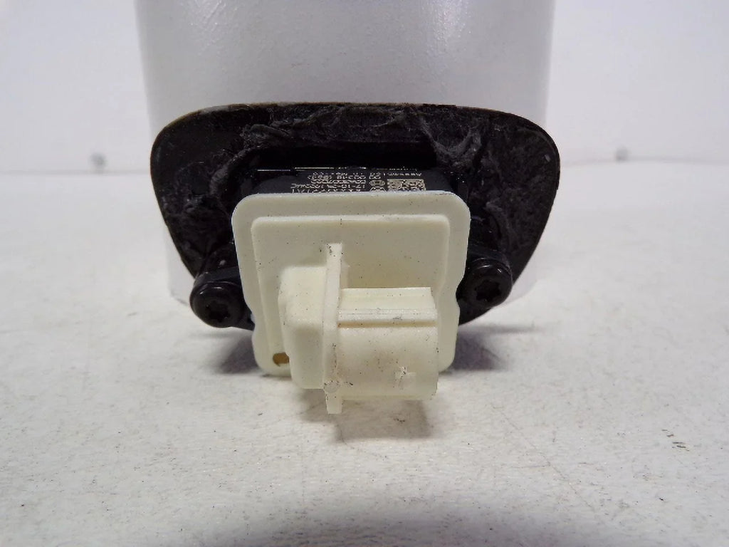 Pre-Owned 14-18 Jeep Cherokee Rear View Backup Camera   (Good)
