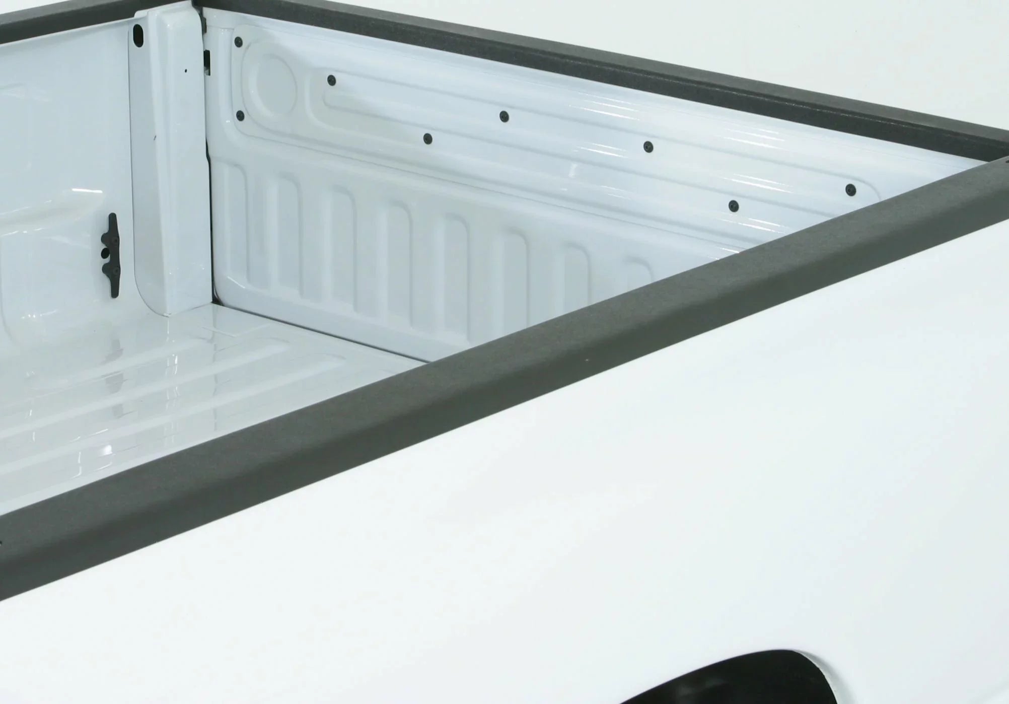Wade 72 40621 Truck Bed Rail Caps Black Smooth Finish Without Stake Holes For Fits select: 1999-2001,2003-2004