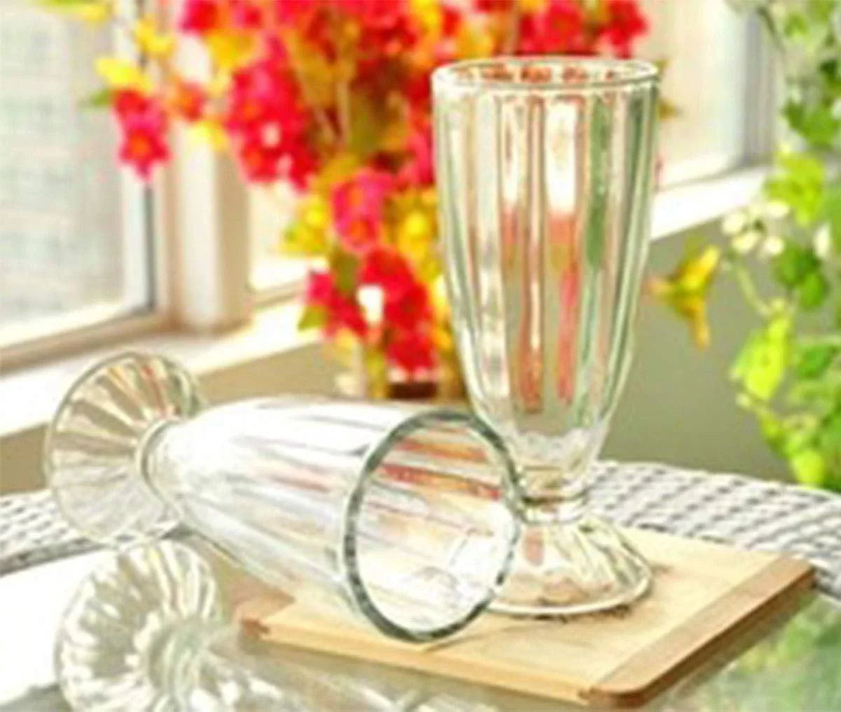 Retro Vintage Soda Fountain Design Milk Shake Ice Cream Soda Malted Smoothie Parfait Iced Tea Glasses 12 oz 6