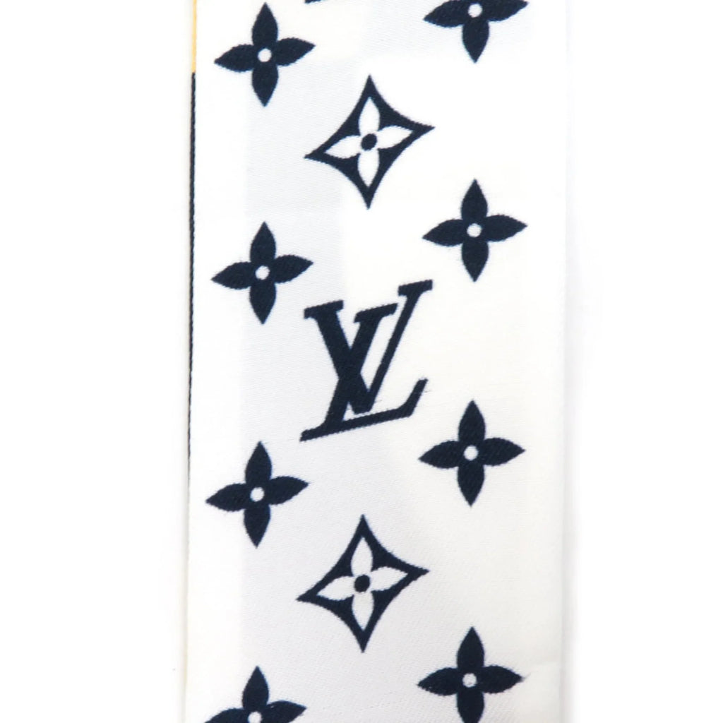 Pre-Owned   Scarf Muffler Bandeau  Graphic Monogram Blason Silk White/Navy/Beige Women's MP2658 (Good)