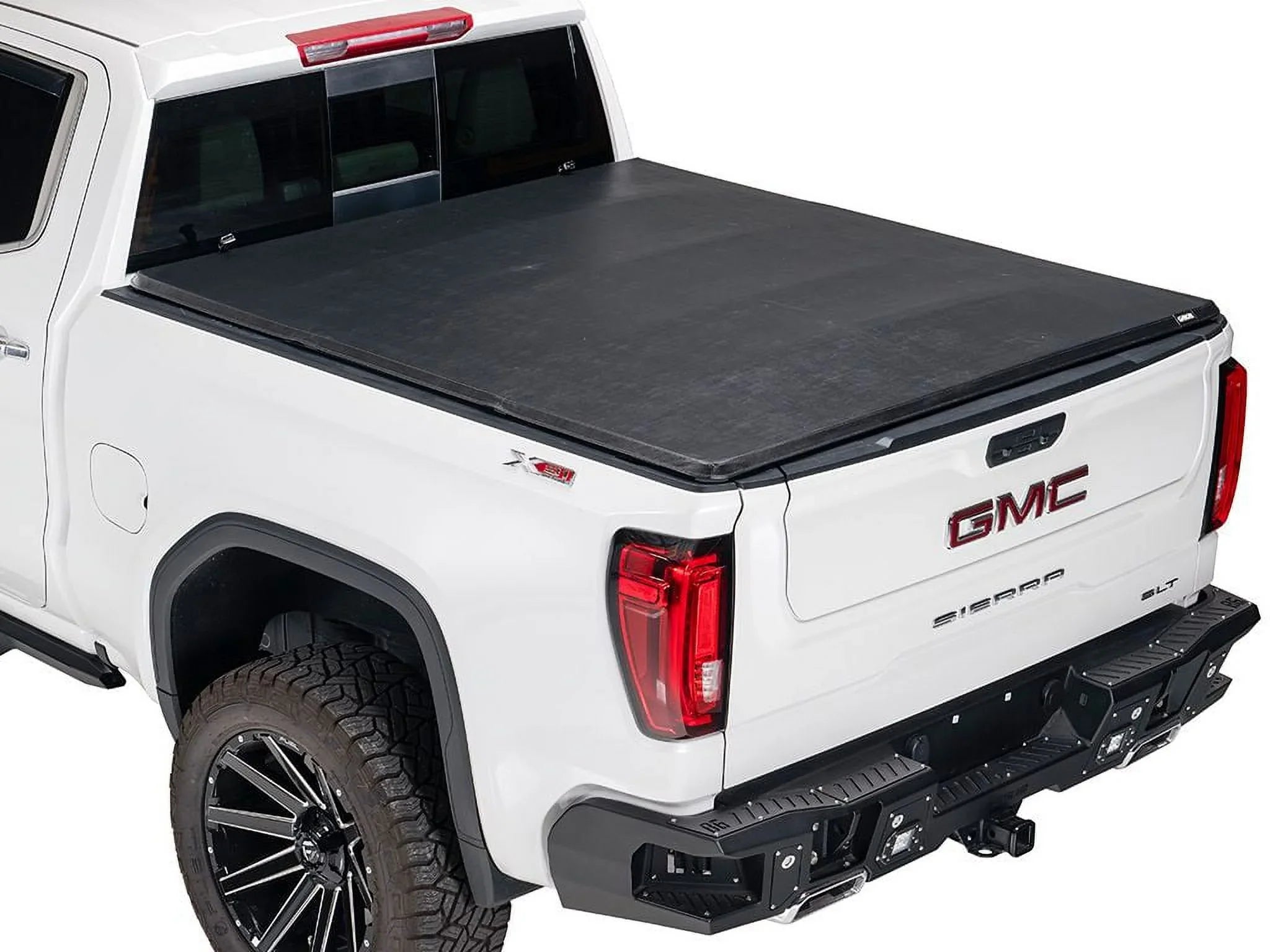Gator by RealTruck  Tri-Fold Tonneau Cover Compatible with 2022-2024 Toyota Tundra 6'7" Bed w/ Deck Rail System