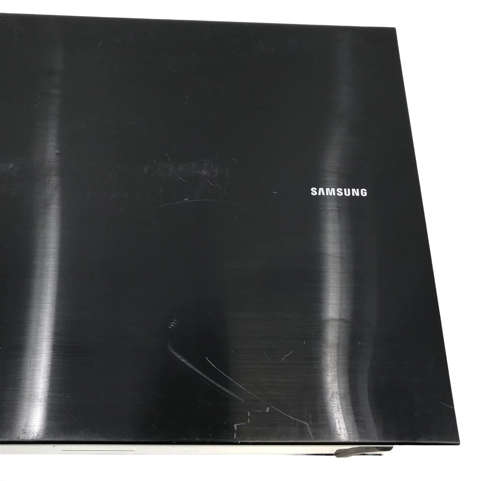 Samsung Soundbar -J550 W/Subwoofer -WJ550 Home Theater System Black #MP0753 Used