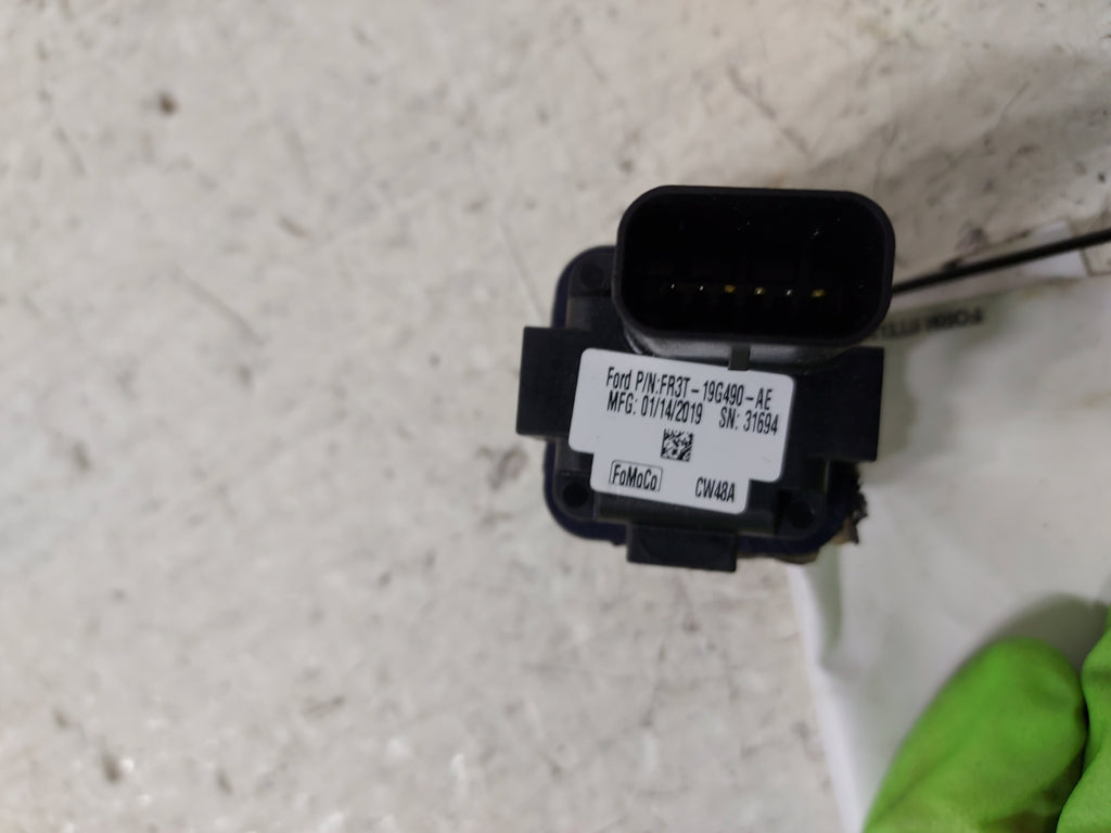 Pre-Owned 2018-2020 Ford Mustang Backup Camera Decklid Mount   (Good)