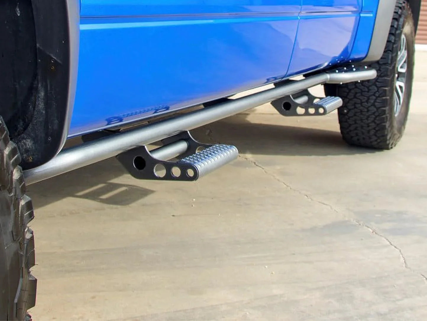 N-Fab by RealTruck Rkr Rails | Textured Black | T074Rkrqc | Compatible with 2007-2021 Toyota Tundra Double Cab All Beds,  Gas