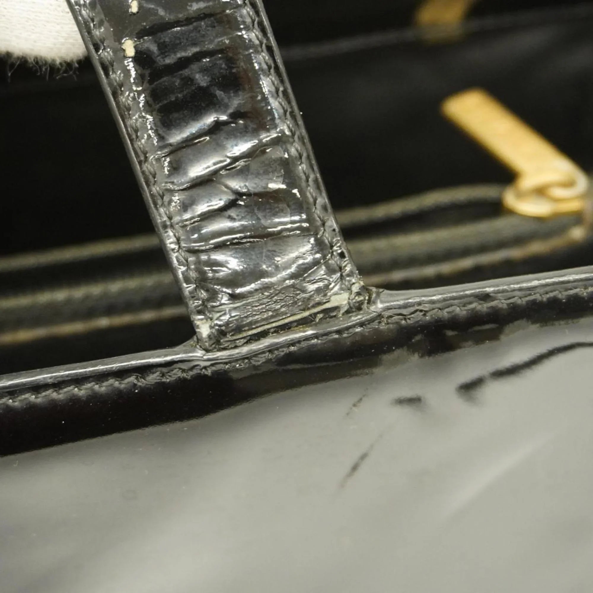 Pre-Owned Chanel Tote Bag Patent Leather Black Champagne Women's (Good)