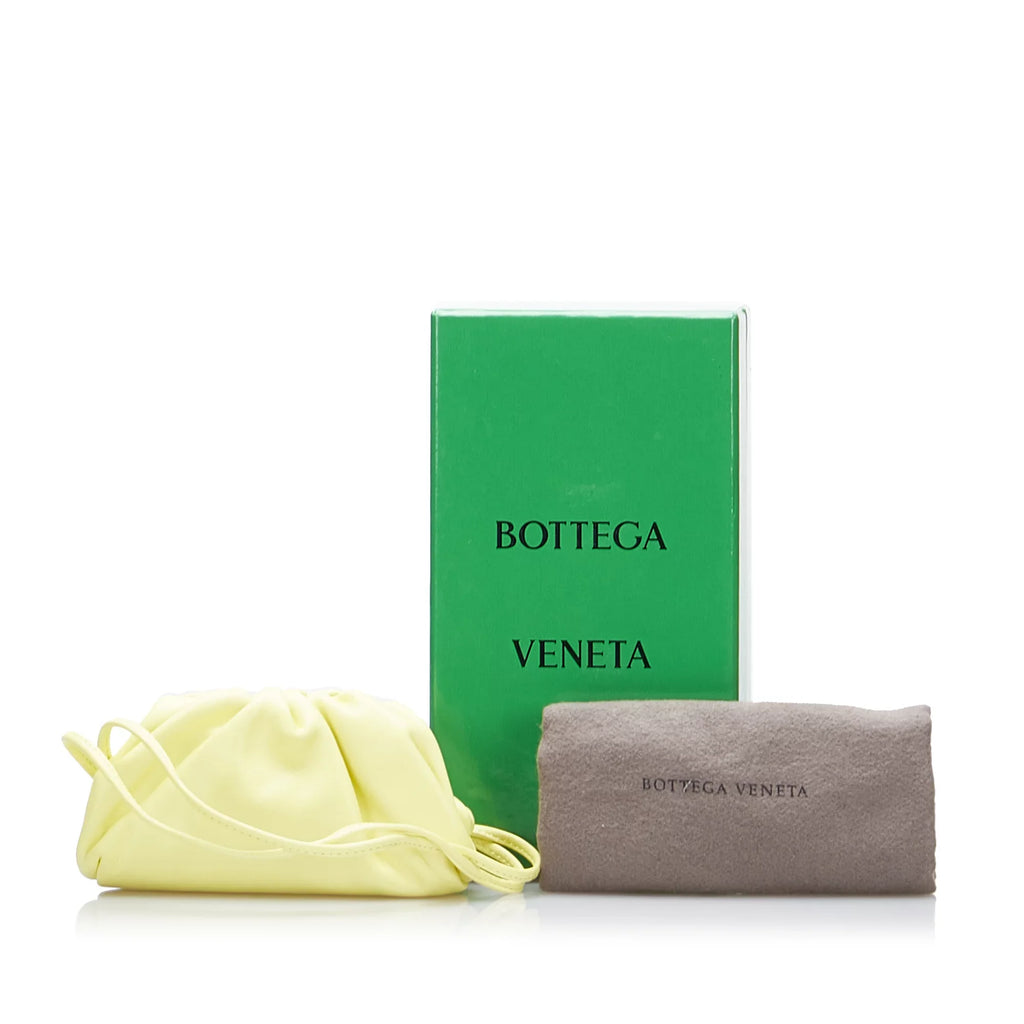 Pre-Owned Authenticated Bottega Veneta The Pouch Calf Leather Yellow Crossbody Bag Unisex (Good)