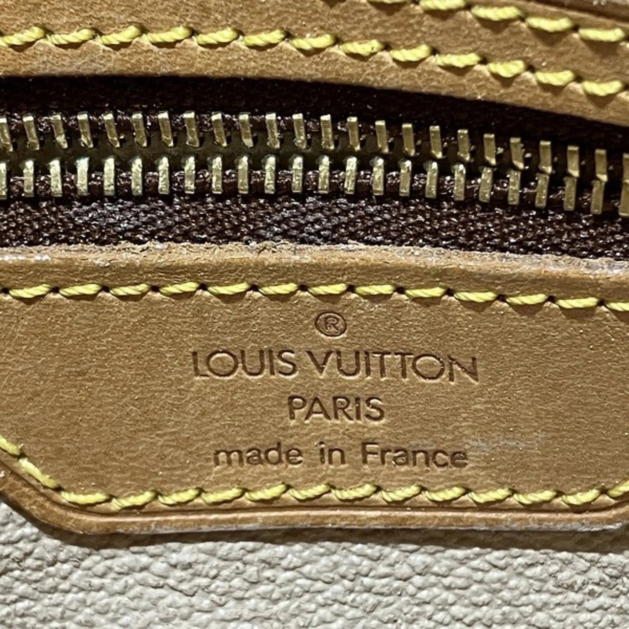 Pre-Owned Louis Vuitton Monogram Petit Baguette  M42238 with Pouch Bag Tote Shoulder Ladies (Fair)