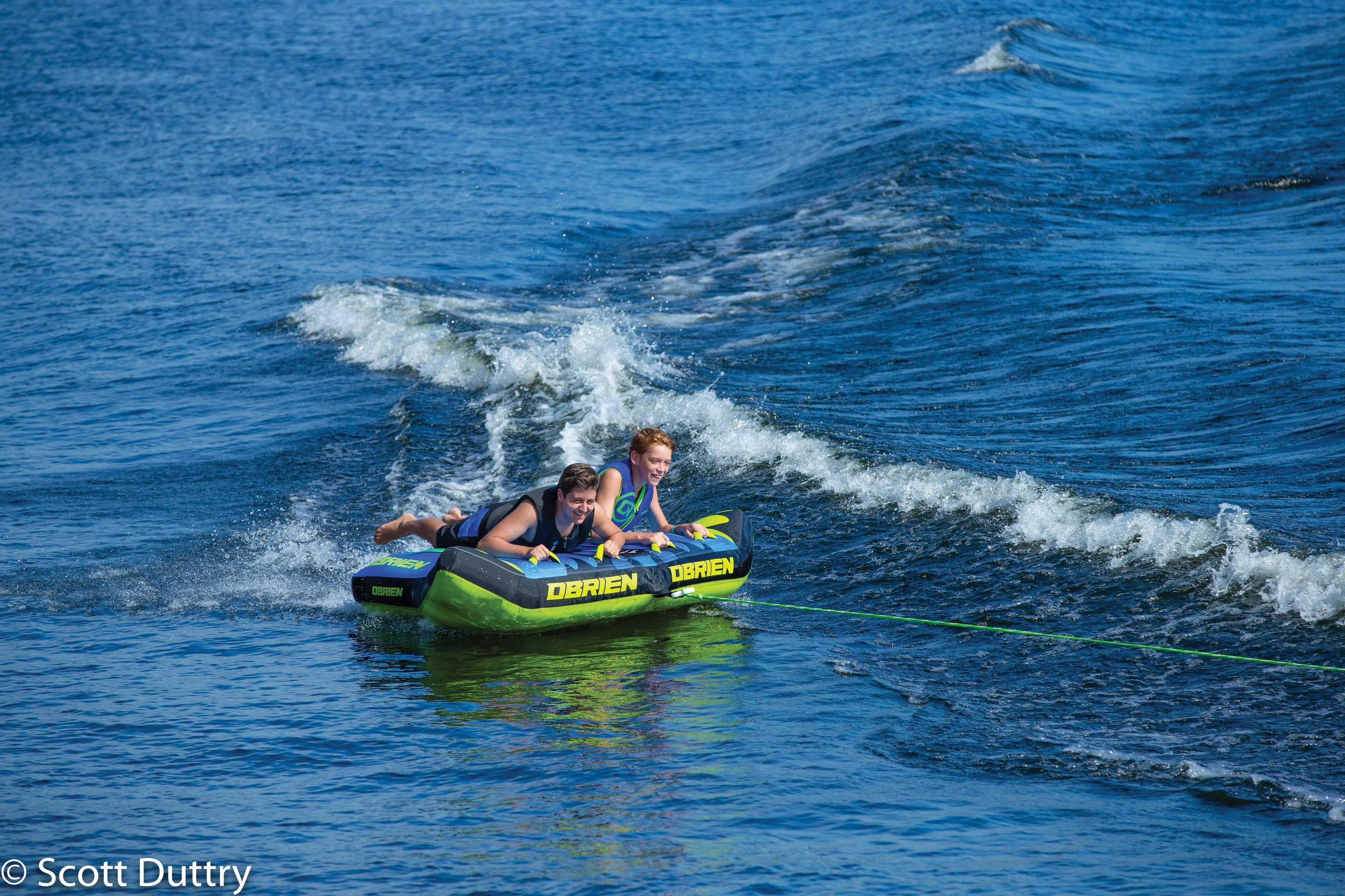 O'Brien Bat Wing 2 Waterskiing Towable