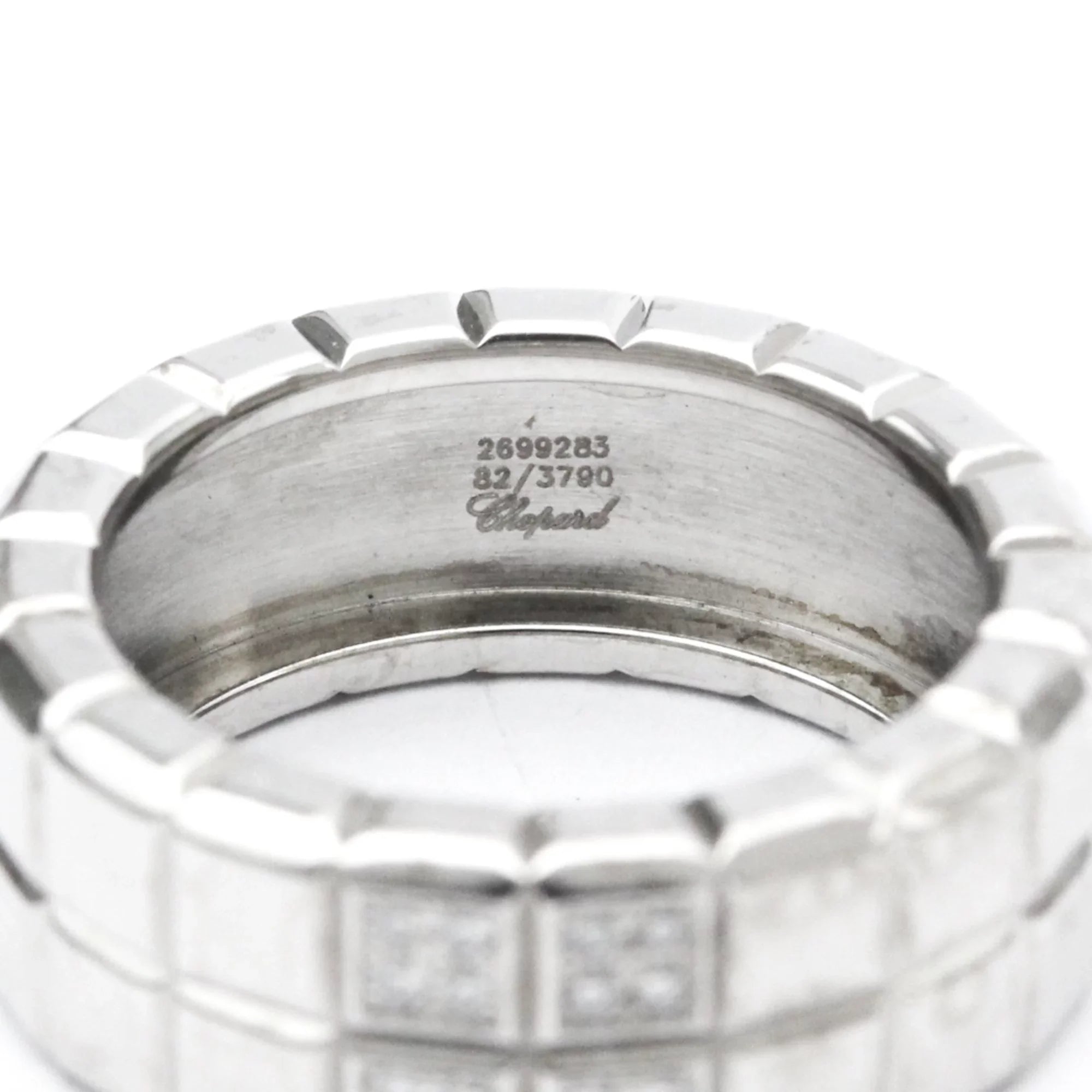 Pre-Owned Chopard Ice Cube 82/3790 White Gold (18K) Fashion Diamond Band Ring (Good)