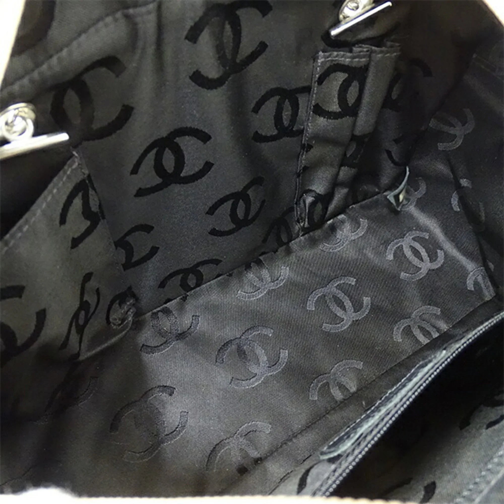 Pre-Owned  Bag Cambon Women's Handbag Lambskin Beige Black (Fair)