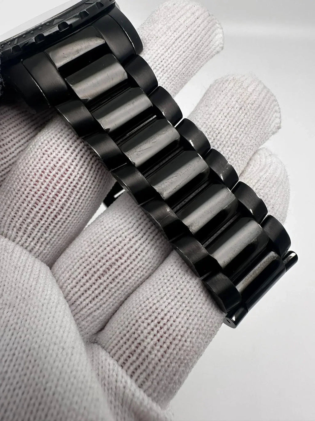 Pre-Owned Movado Series 800 Black  Coated Steel Quartz Watch 2600119 (Good)