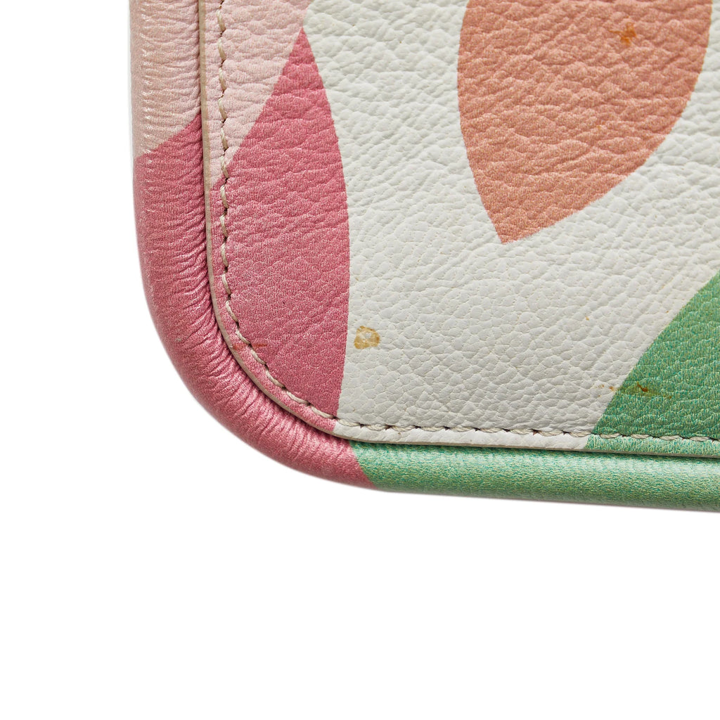 Pre-Owned Authenticated Miu Miu Flower Print Crossbody Calf Leather Pink Crossbody Bag Unisex (Good)