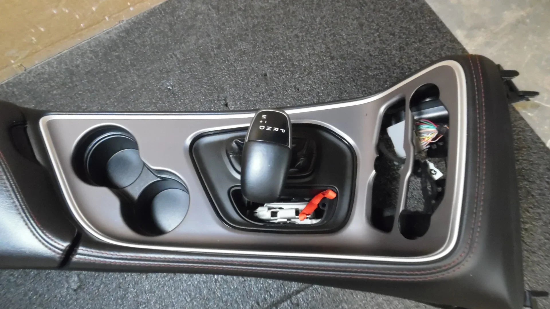 Pre-Owned 2015-2023 Dodge Challenger Center Floor Console w/ Lid Armrest  Black  (Good)