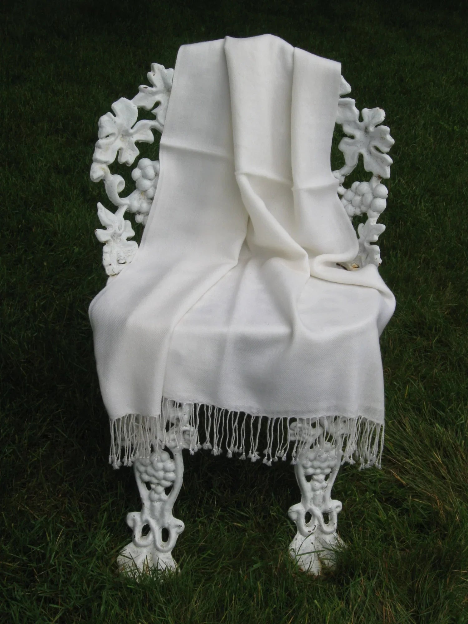 Shawl/Shawls/Scarf/Scarves/Wrap/Stole/Muffler/Cape/Ruana/Blanket/Throw/Pashmina Shawl/Cashmere Scarf/Wool/Silk (Cream/Ivory Regular Shawl)