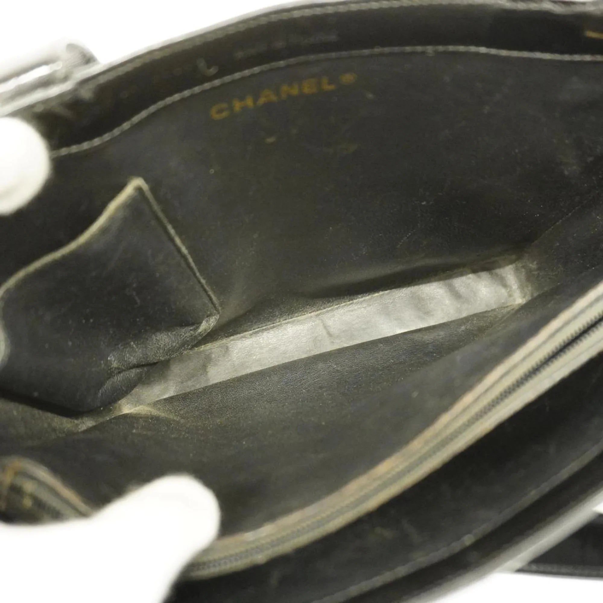Pre-Owned Chanel Tote Bag Patent Leather Black Champagne Women's (Good)