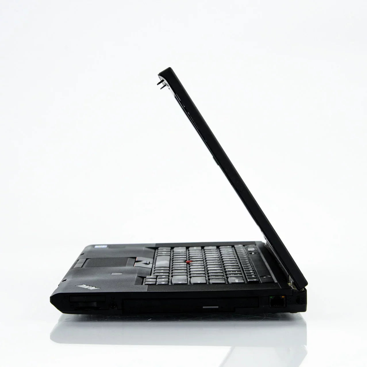 Restored Lenovo ThinkPad T530 Laptop i5 Dual-Core 8GB 500GB Win 10 Pro B v. (Refurbished)