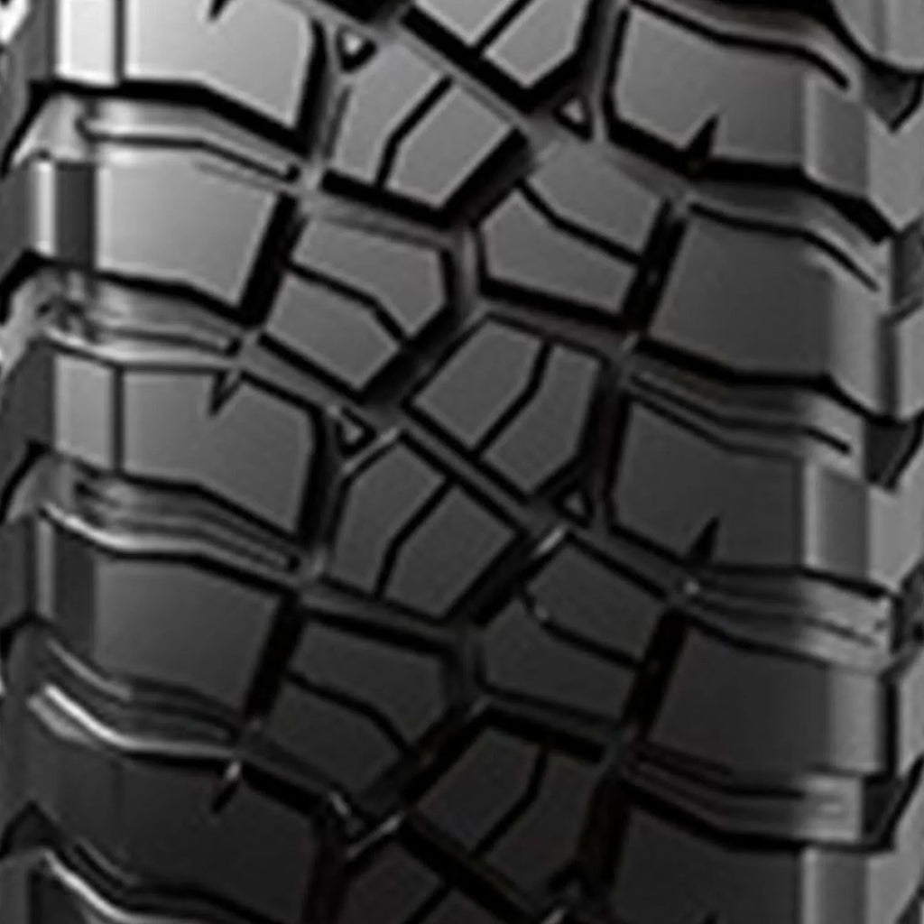 BFGoodrich Mud-Terrain T/A KM3 Mud Terrain LT265/70R17 121/118Q E Light Truck Tire