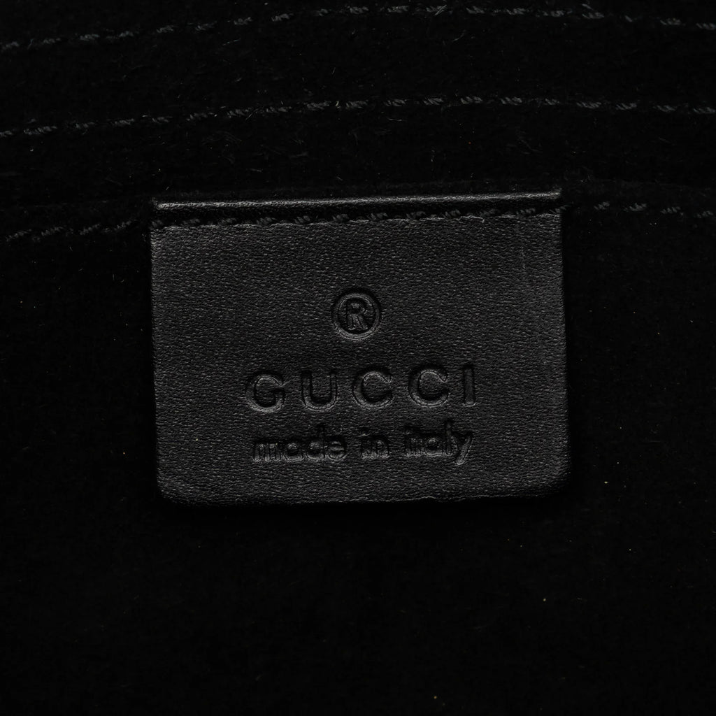 Pre-Owned Authenticated Gucci Heart Crossbody Suede Leather Black Crossbody Bag Unisex (Good)
