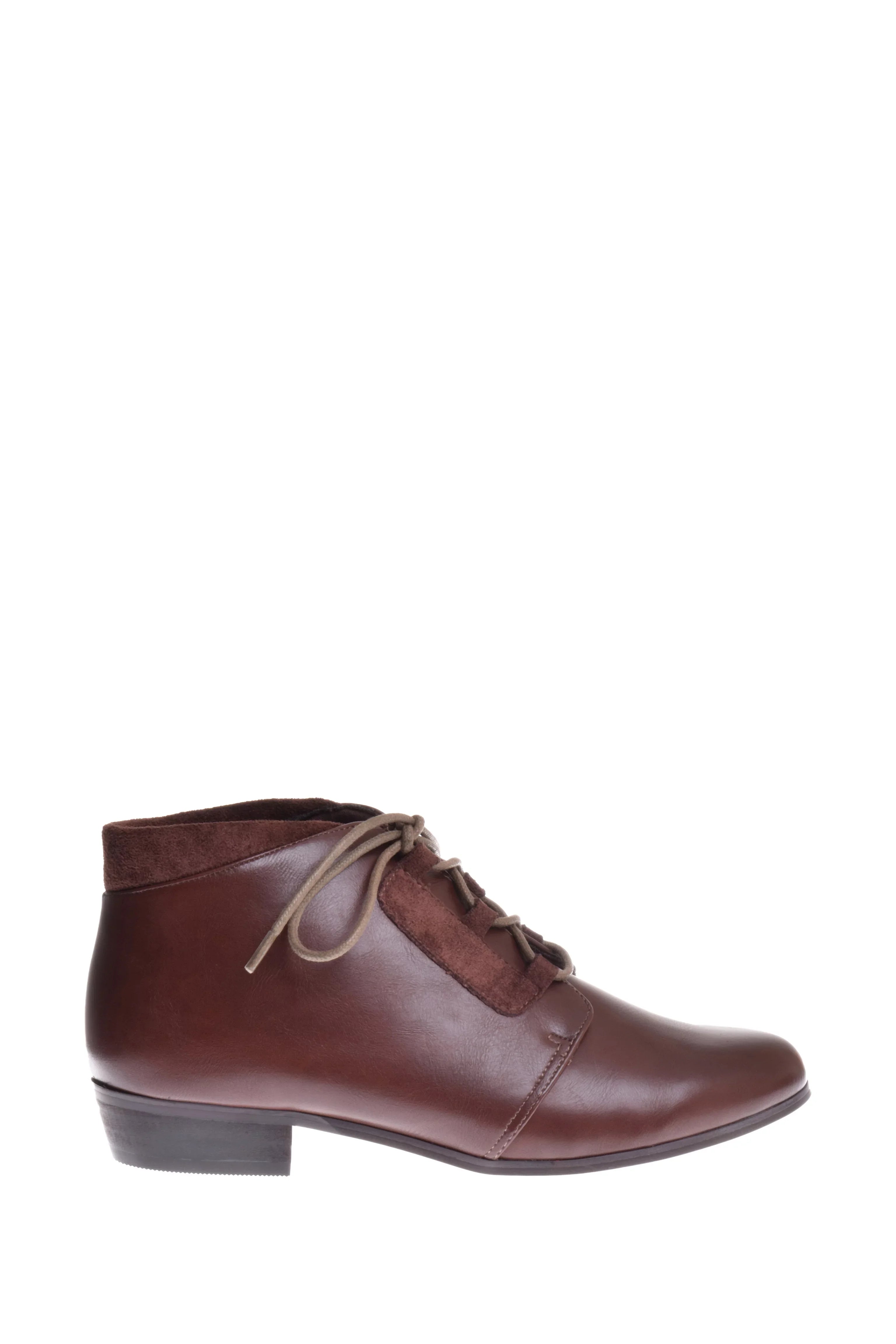 Chelsea Crew Felix Boots