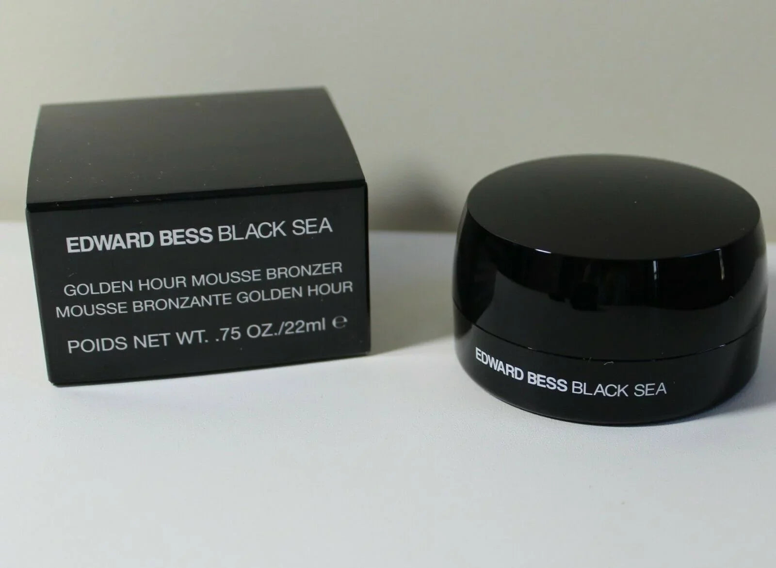 Edward Bess Black Sea Golden Hour Mousse Bronzer