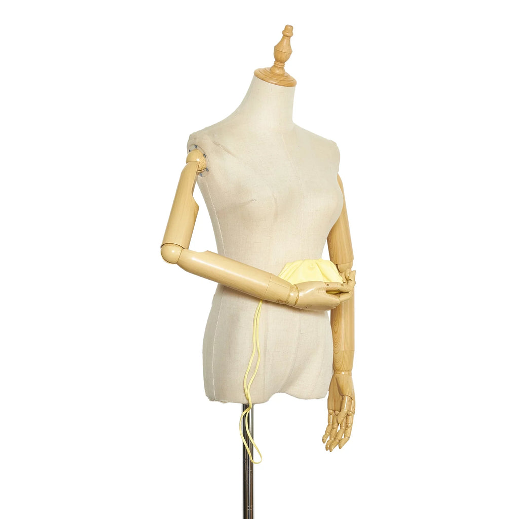 Pre-Owned Authenticated Bottega Veneta The Pouch Calf Leather Yellow Crossbody Bag Unisex (Good)